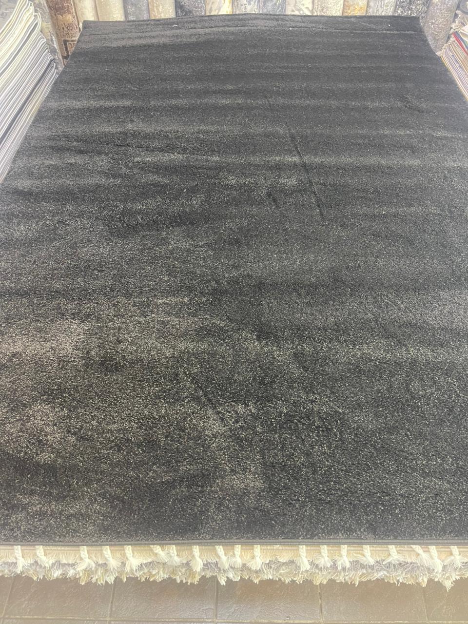 Classic Black Elegance Rug