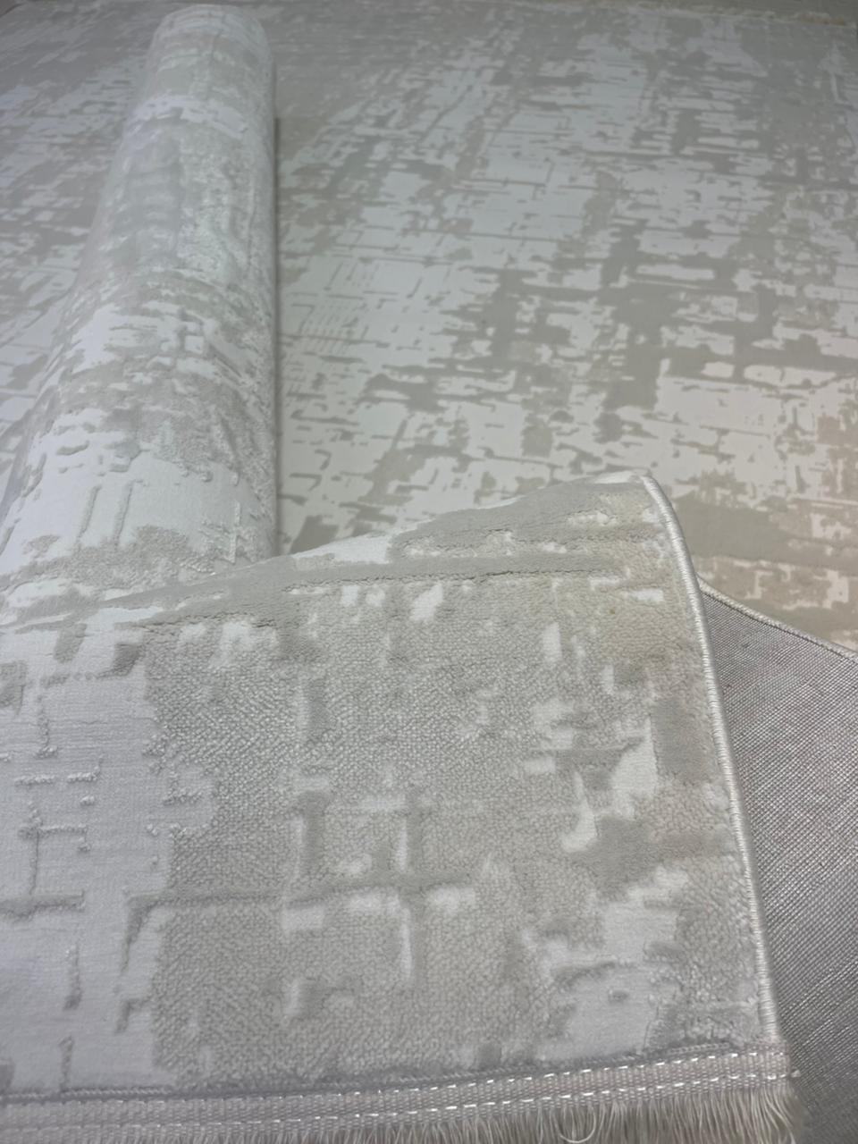 Classic Cream Harmony Rug