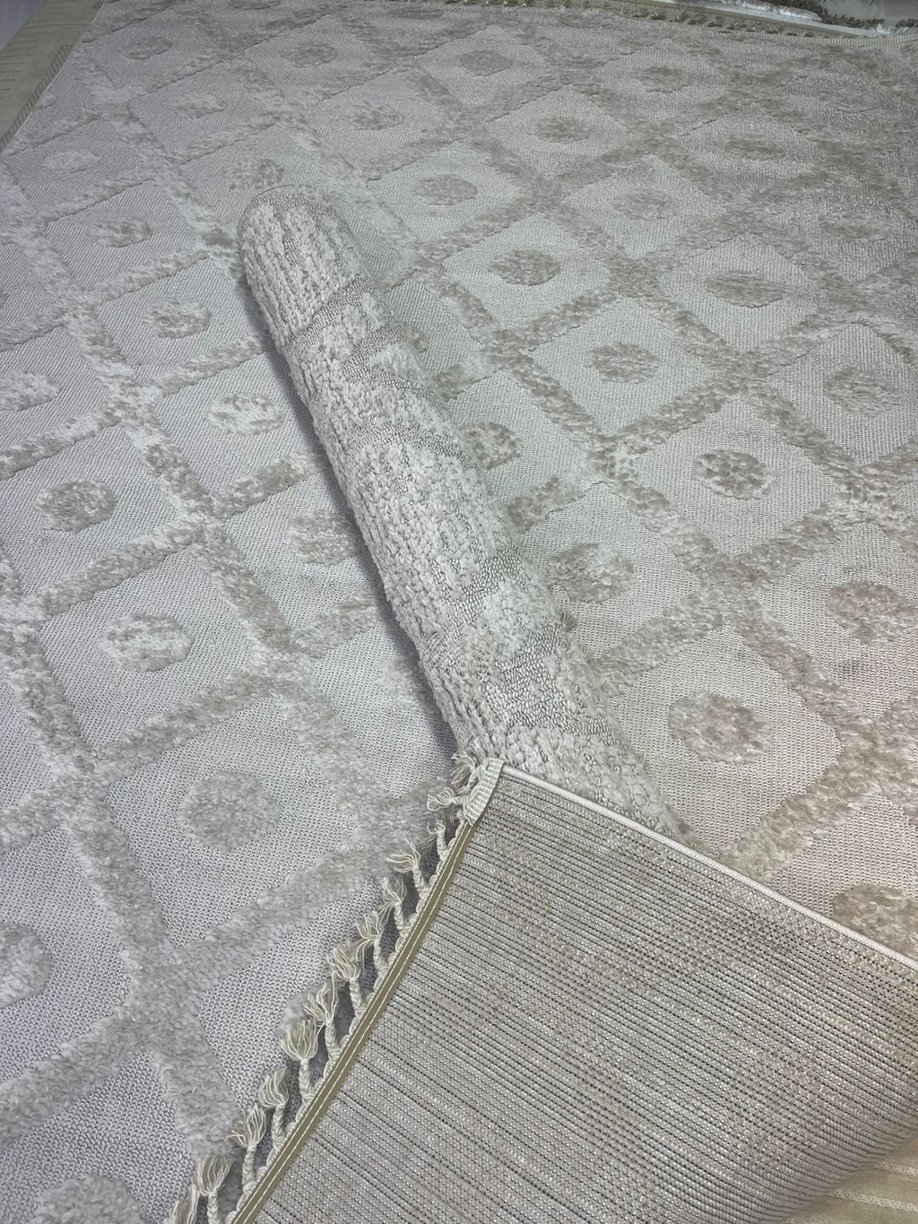 Classic Beige Heritage Rug