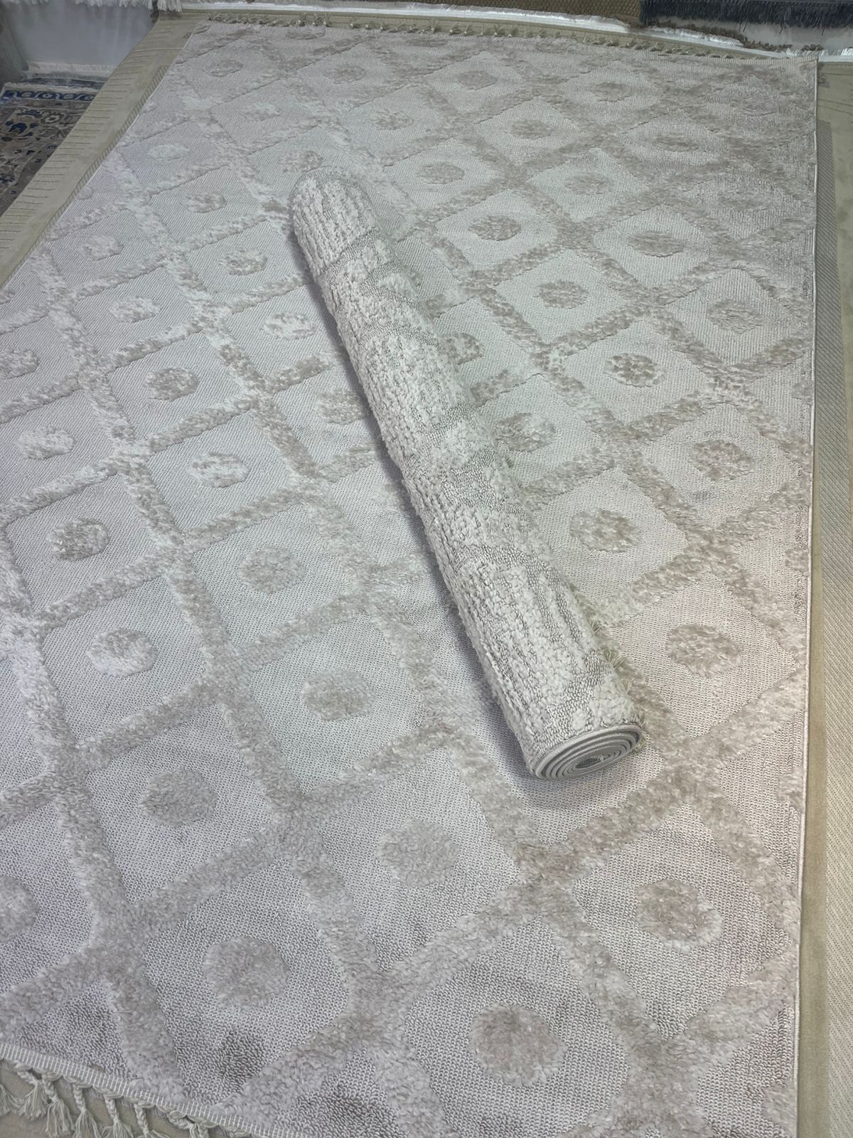 Classic Beige Heritage Rug