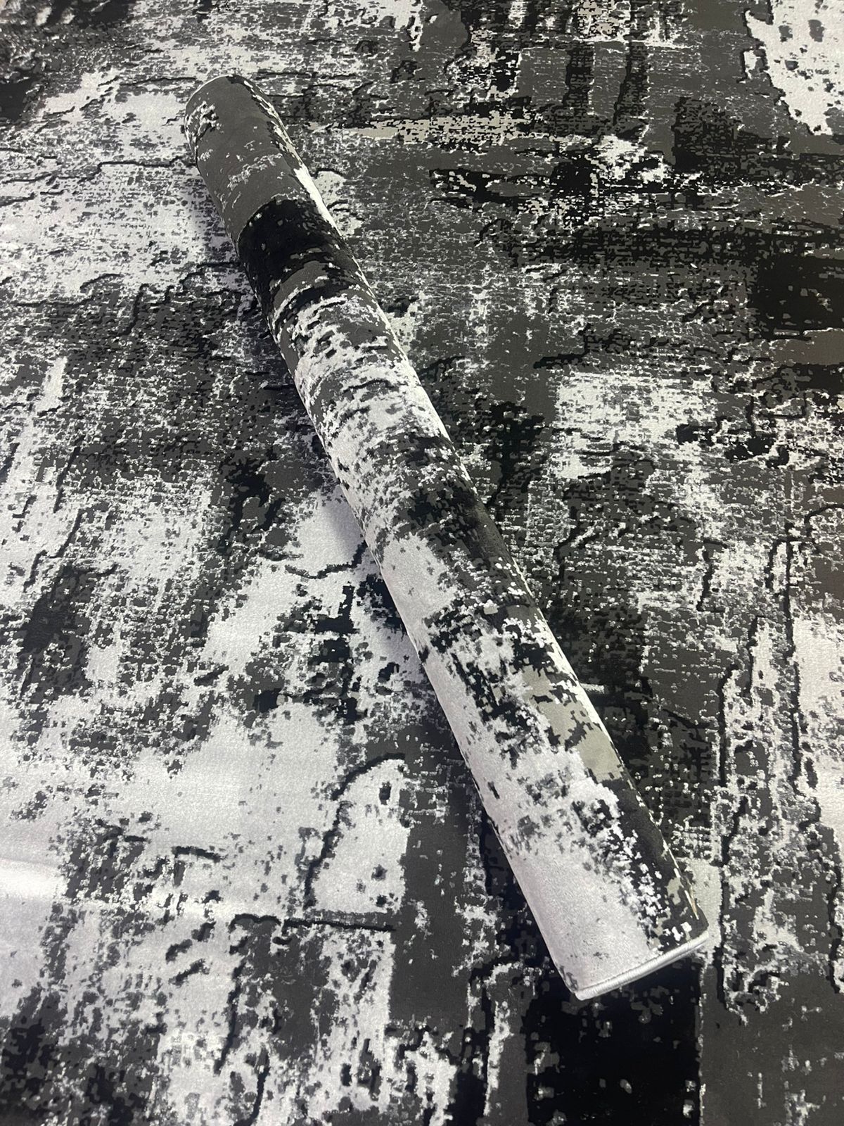 Modern Grey Black Shadow Rug