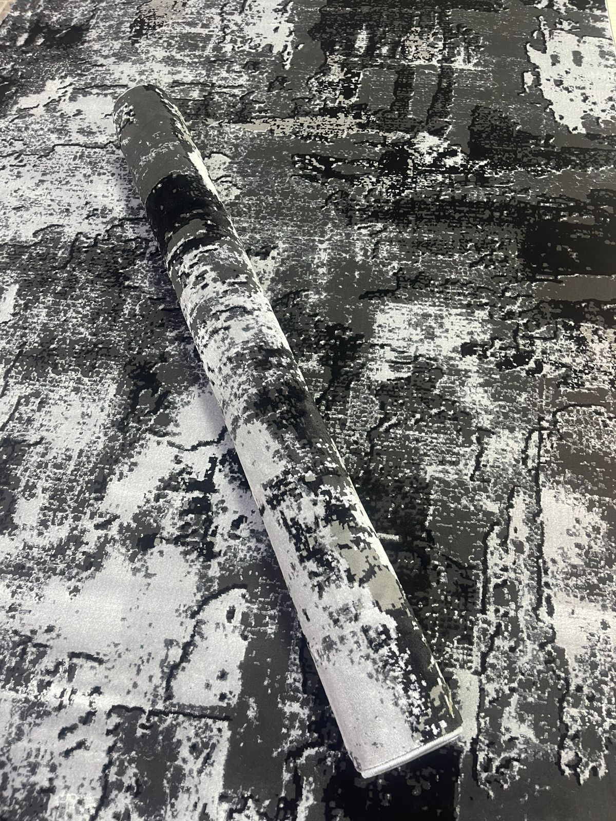 Modern Grey Black Shadow Rug